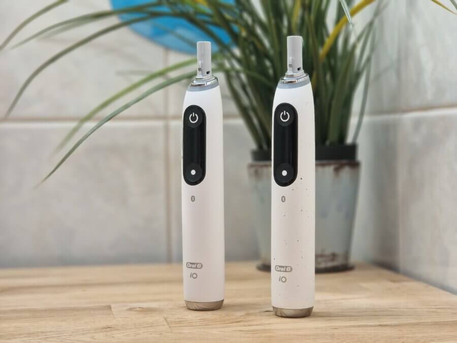 Oral-B iO8 vs iO9